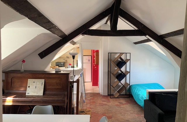 Charming, atypical apartment