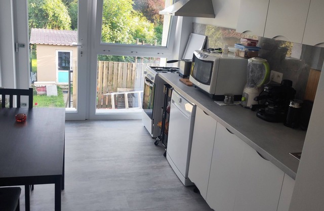 Charming bed & breakfast in serene Arlon with WiFi. Private room in our house.