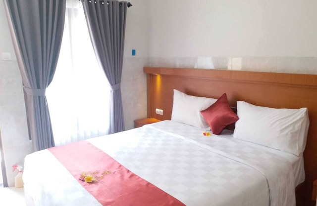 Charming 3-bedroom house with WiFi and AC in Bali