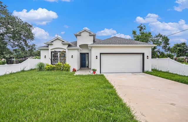 Charming Brand New 3-bedroom house with WiFi and AC in lovely Tampa