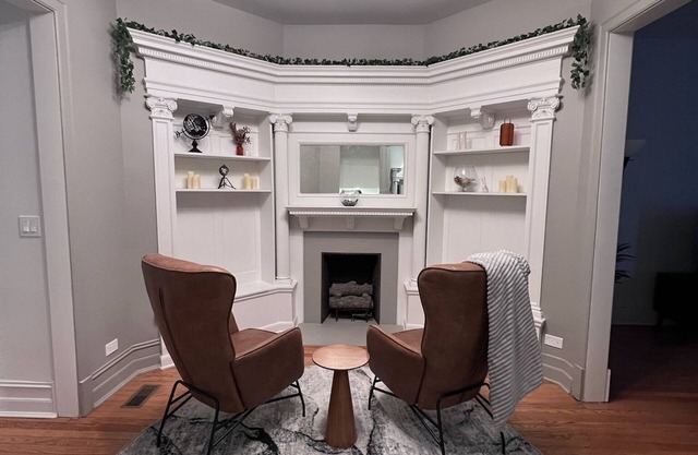 Charming Bronzeville Oasis