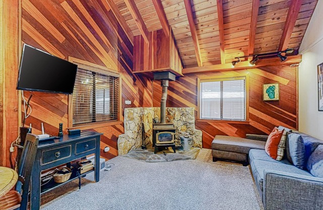 Charming Cabin & Loft | Pretty Pine-Lined Deck | Close to West Shore Action