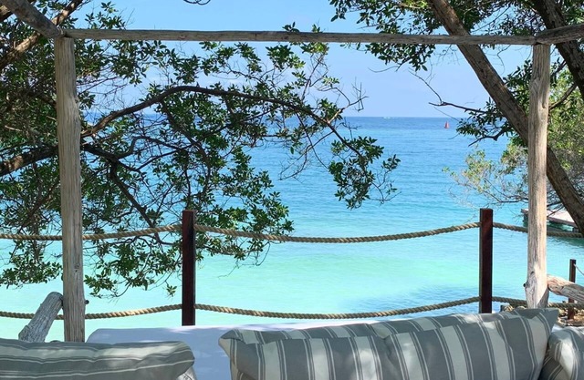 Charming Caribbean Beachfront Island Villa