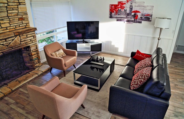 Charming Carmel House - Corto paseo a 2 playas