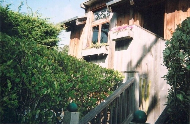Encantadora casa Carmel, a 2 cuadras de la playa Carmel, a pie de remolque