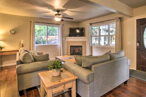 Charming Coeur dAlene Abode Steps to Tubbs Hill!