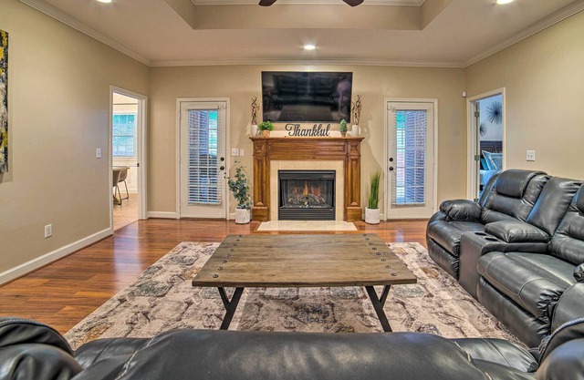 Charming Columbus Home w/ Game Room, Near AFB!