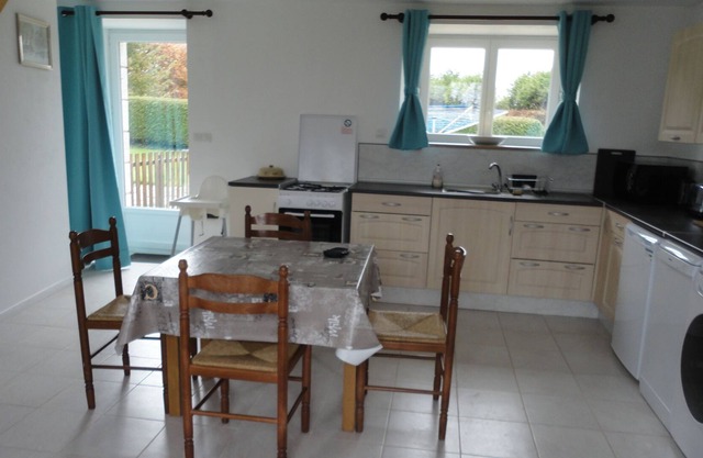 Encantadora casa rural compacta en zona rural tranquila, gran jardín