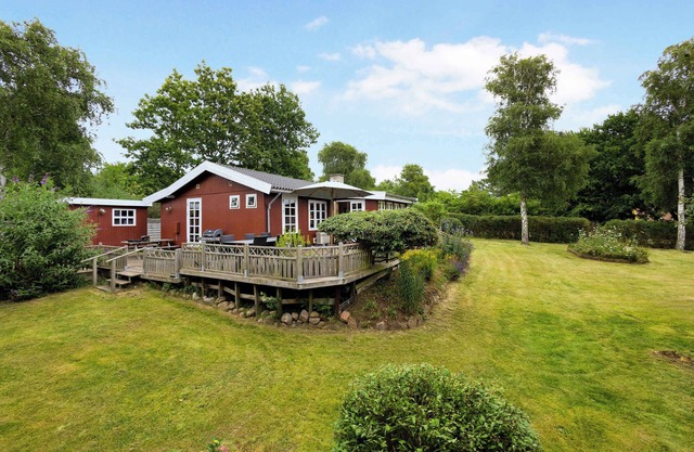Charming cottage 450 meters from the sea