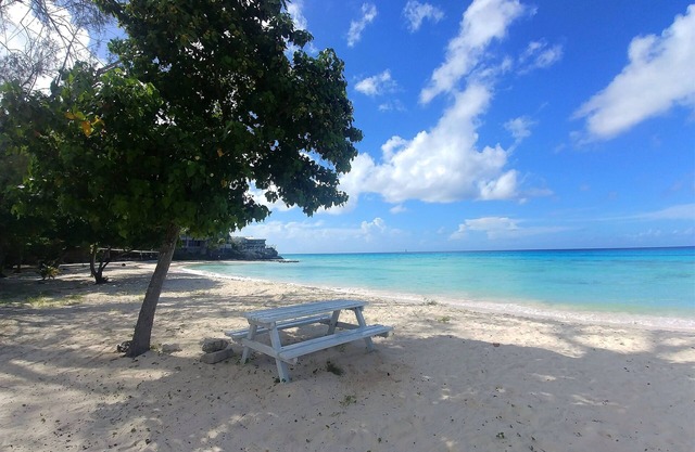 Ubicación de la playa de Accra: ¡a menos de 5 minutos a pie de la encantadora cabaña privada!