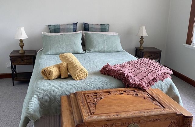 Charming Cottage Retreat perfect for short or longer stays in Lindisfarne.