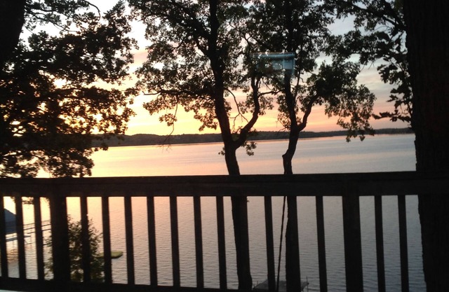 Encantadora casa de campo con grandes vistas en Pelican Lake
