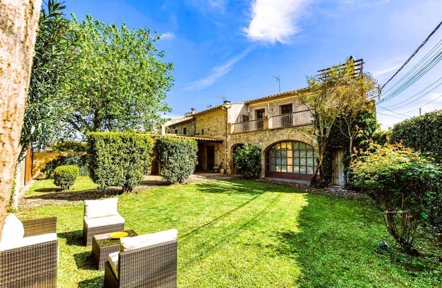 Casa rustica con encanto/ Charming Village House (AA+Wifi)