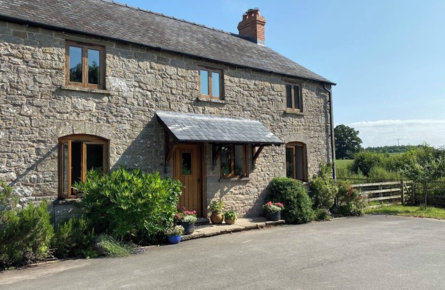 Charming countryside cottage