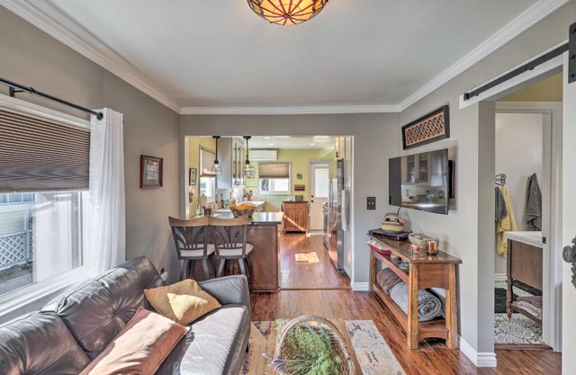 Charming Craftsman Bungalow with Garden and Hot Tub!