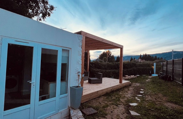 Charming detached vacation home in a quiet location