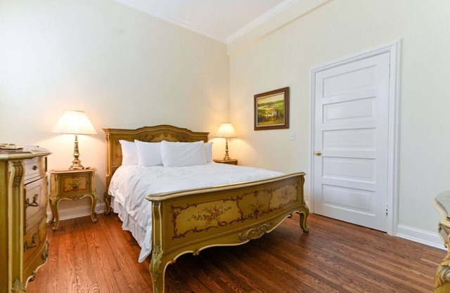 The Granville Queen Inn Rm. 9