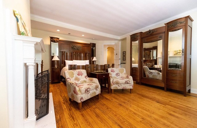 The Granville Queen Inn Rm. 12