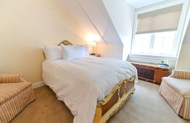 The Granville Queen Inn Rm. 16
