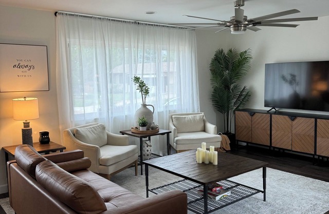 Charming Family-Friendly Home near Fort Carson & Colorado Springs Airport