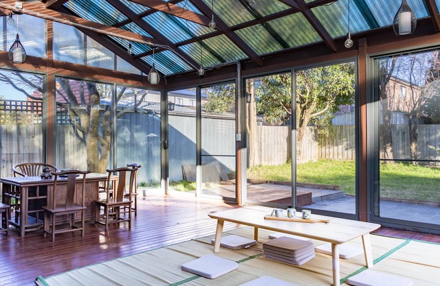 Charming Family Home near Glen w AMAZING TEAHOUSE