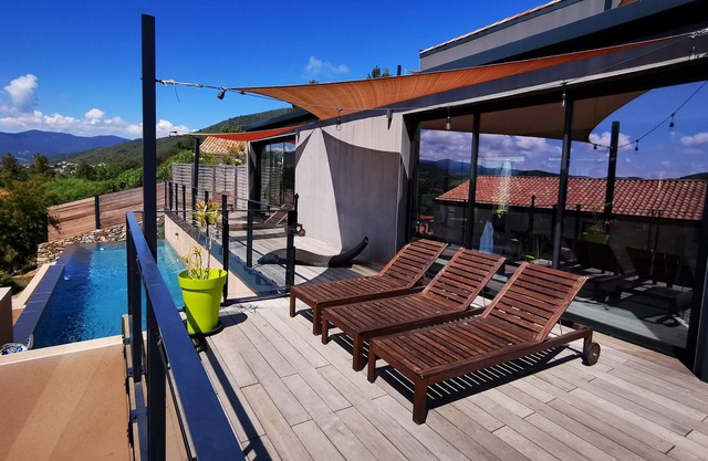 Charming family villa Les Schistes with HEATED swimming pool