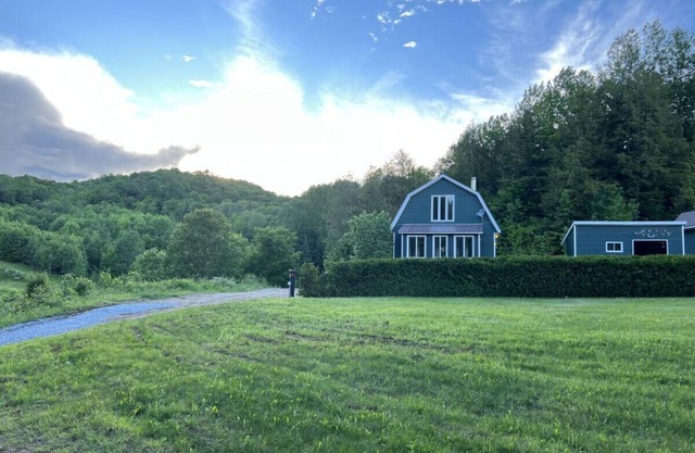 Charming Farmhouse looking for active family to enjoy the outdoors