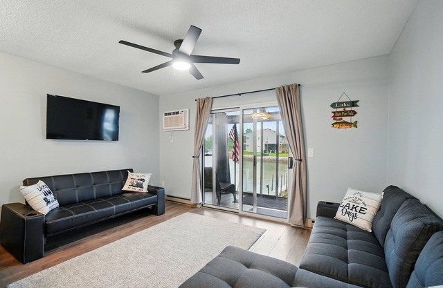 Charming first floor condo on the canal of Lake Erie