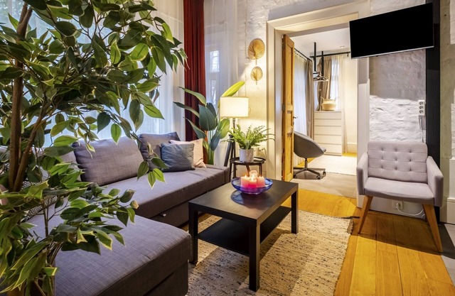 Charming and Central Flat in Beyoglu