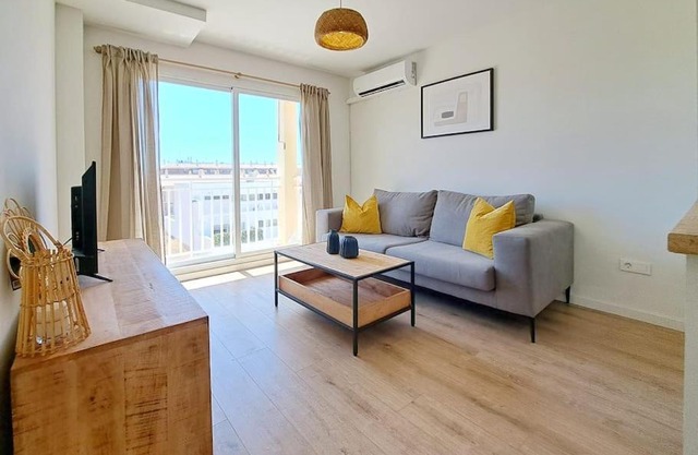 Charming flat close to the beach