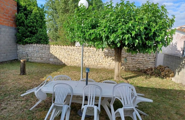 Charming Amicis house, just a few steps from the beach!