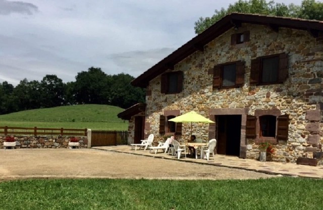 Casa de carácter con Encanto 4-5 personas, vistas a la montaña