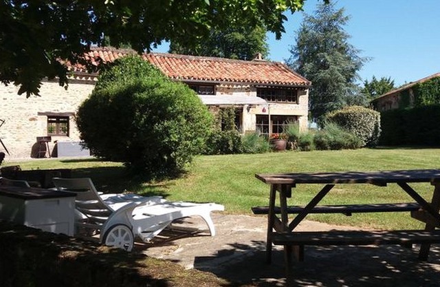 Encantadora casa de campo de lavandas con piscina, al sur del Périgord