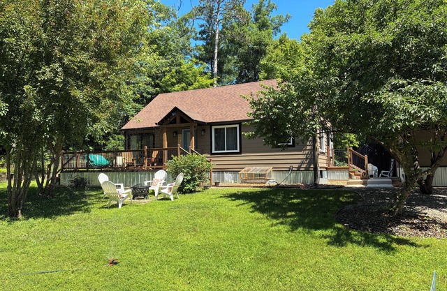 Charming! Fun activities all year for all ages. Fully stocked home.