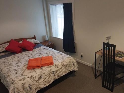 Charming Guest Room in Seatoun, Wellington