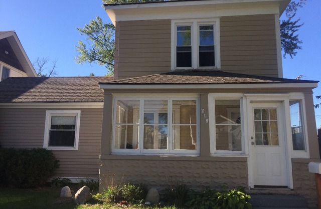 Encantadora casa histórica en el centro de Howell
