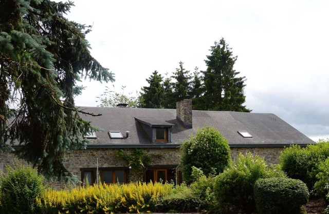 Casa de vacaciones con encanto en Halleux con jardín