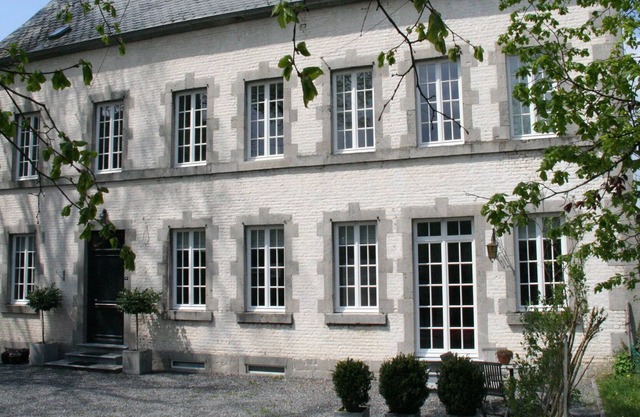 Encantadora casa de campo independiente en las Ardenas con gran jardín privado