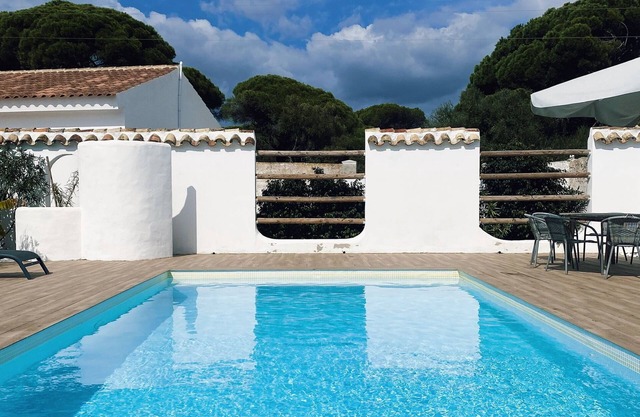 Charming holiday home located in the La Breña Natural Park.