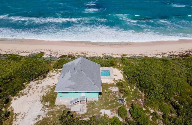 Charming home overlooking the Ocean