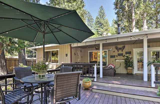 Charming Home w/ Deck - 16 Mi to Sutter Creek!