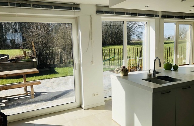 Encantadora casa de vacaciones en Zuienkerke con jardín