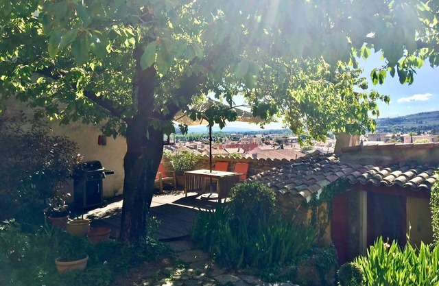 Maison De Charme Encima de Old Village Nyons