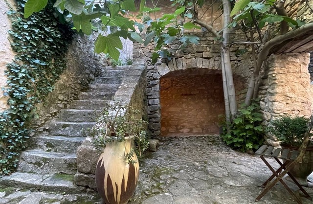 Charming house for 2/3 people in the light of the Luberon