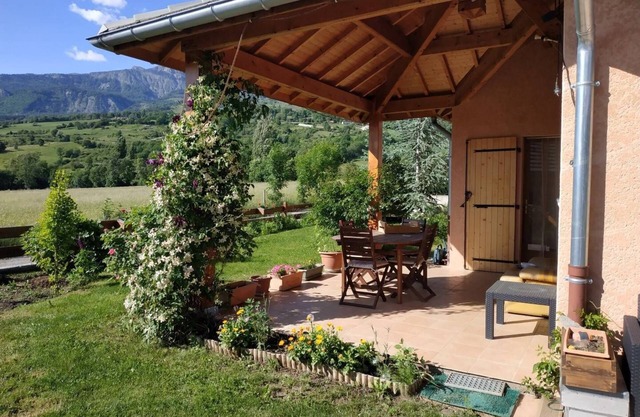 Charming House of 120M 2 IN THE HEART OF CHORGES
