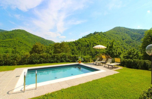 Casa en Val di Chio con Piscina