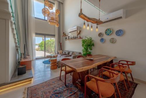 Charming Jungle Home