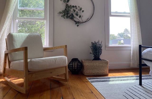 Charming loft in downtown Gladstone