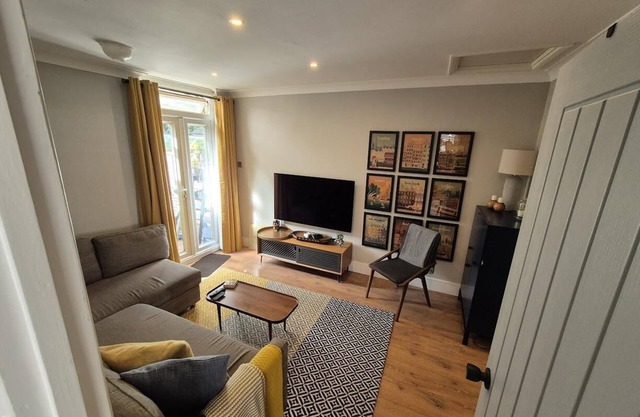 Charming London 2 bed Apartment, Kennington/Oval