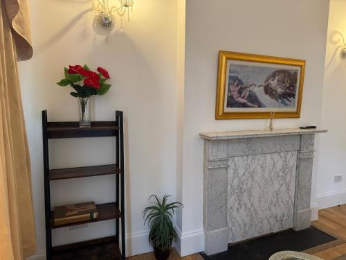 Charming London Apartment with 2 Bedrooms